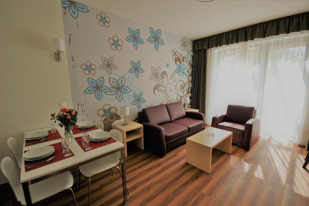 A Mi Hazunk Apartment Gyenesdias Luaran gambar