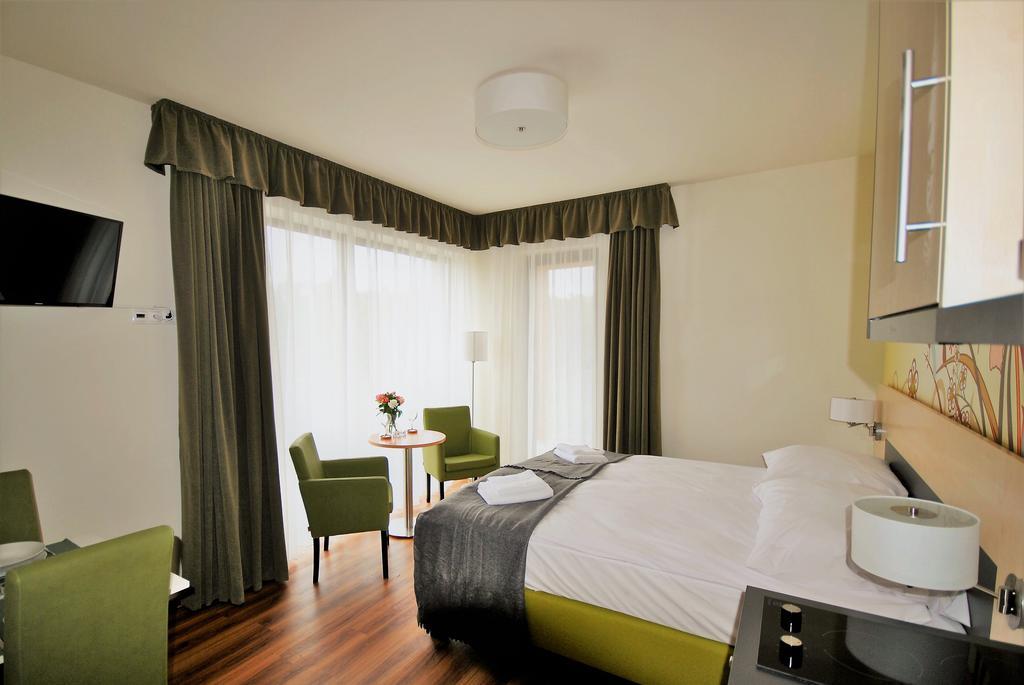 A Mi Hazunk Apartment Gyenesdias Luaran gambar