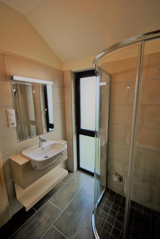 A Mi Hazunk Apartment Gyenesdias Luaran gambar